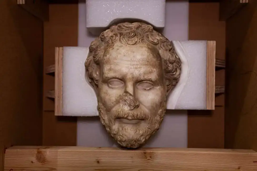 Boubon’un Kayıp İmparatoru Türkiye’ye Döndü 3